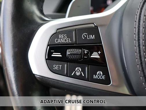 2022 BMW X7 M50i