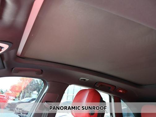 2021 Porsche Macan S