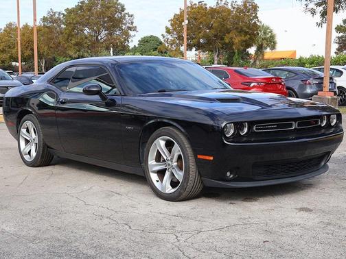 2017 Dodge Challenger R/T