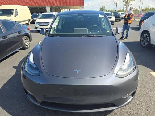 2023 Tesla Model Y Long Range Dual Motor All-Wheel Drive