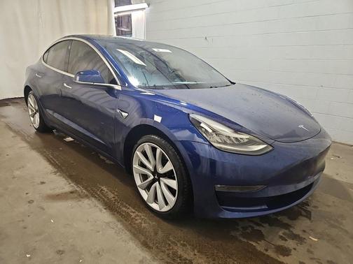 2019 Tesla Model 3 Long Range
