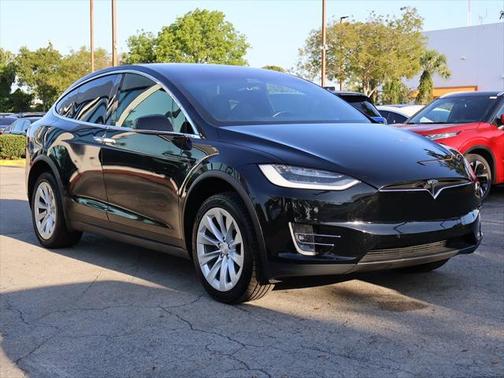 2021 Tesla Model X Long Range Dual Motor All-Wheel Drive