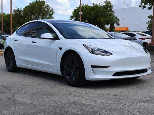 2023 Tesla Model 3 Standard Range