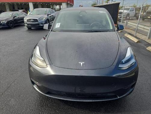 2024 Tesla Model Y Long Range Dual Motor All-Wheel Drive