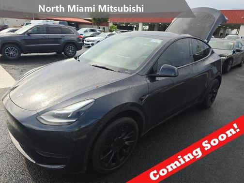 2024 Tesla Model Y Long Range Dual Motor All-Wheel Drive