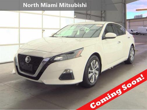 2022 Nissan Altima S FWD