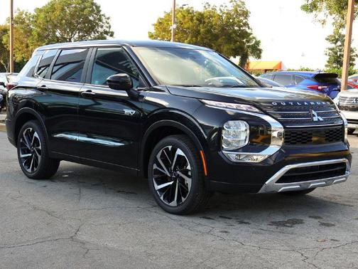 2025 Mitsubishi Outlander PHEV SE S-AWC