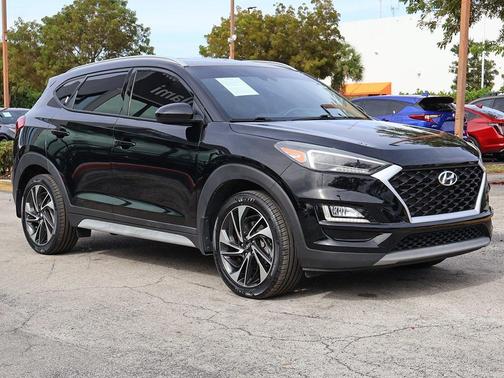 2020 Hyundai TUCSON Sport