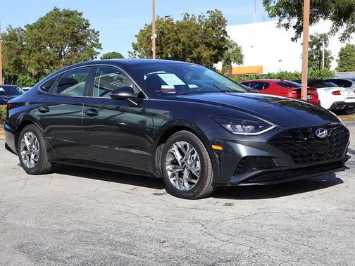 2023 Hyundai SONATA SEL