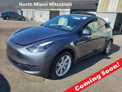 2023 Tesla Model Y RWD