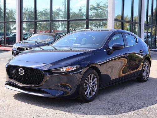 2022 Mazda Mazda3 FWD