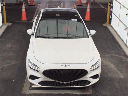 2022 Genesis G70 3.3T RWD
