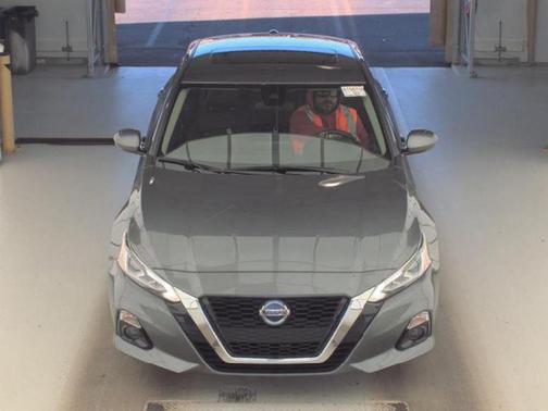 2022 Nissan Altima 2.5 SL