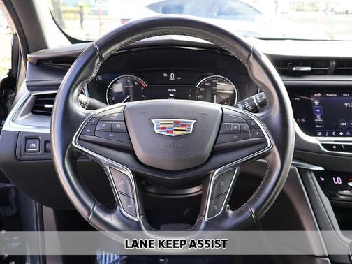 2021 Cadillac XT5 Luxury