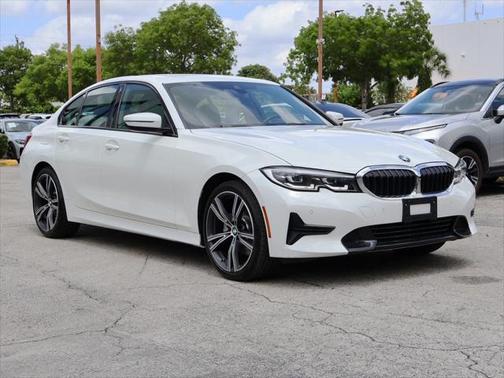 2022 BMW 330 330i