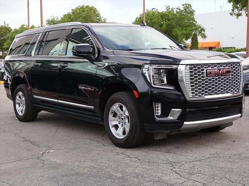 2023 GMC Yukon XL Denali
