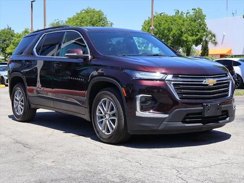 2022 Chevrolet Traverse LT Cloth
