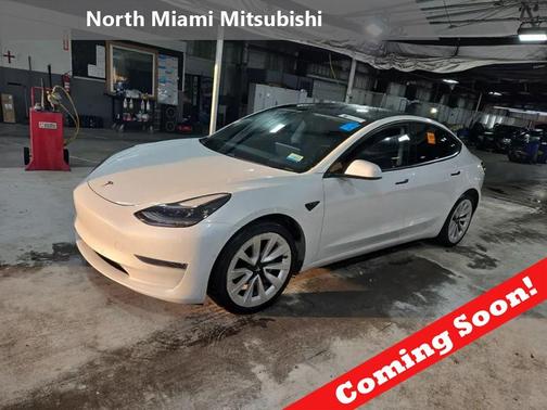 2021 Tesla Model 3 Standard Range Plus