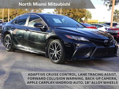 2023 Toyota Camry SE