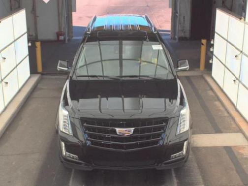 2020 Cadillac Escalade ESV Luxury