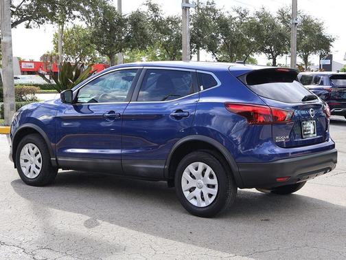 2019 Nissan Rogue Sport S