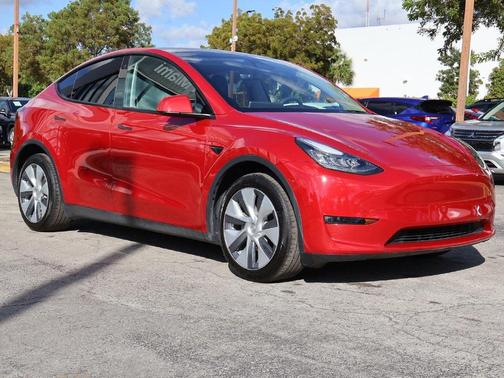 2023 Tesla Model Y Long Range Dual Motor All-Wheel Drive