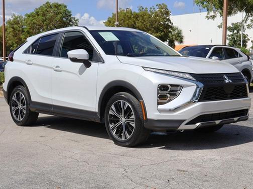 2022 Mitsubishi Eclipse Cross SE