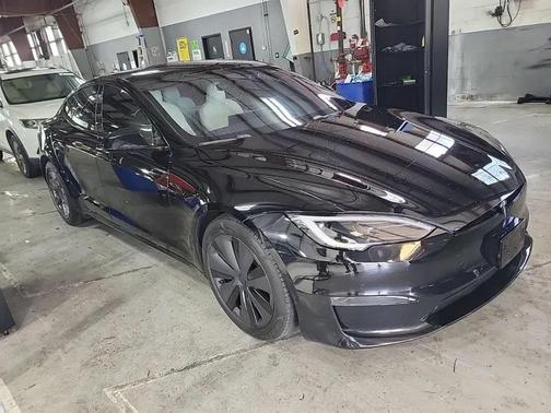 2022 Tesla Model S Base