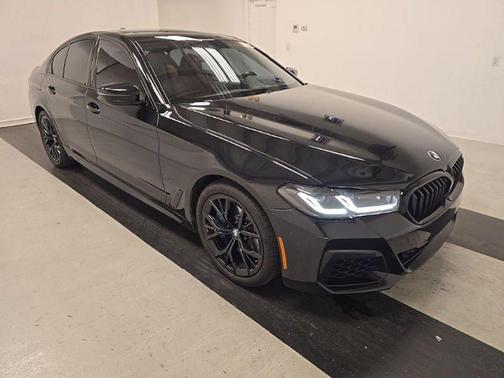 Black Sapphire Metallic 2023 BMW 540 i
