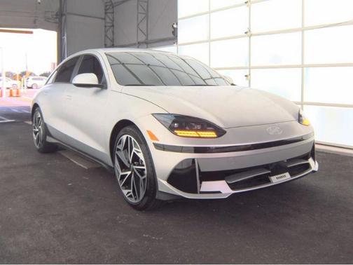 2024 Hyundai IONIQ 6 SEL