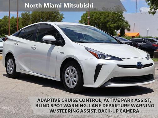 2019 Toyota Prius LE