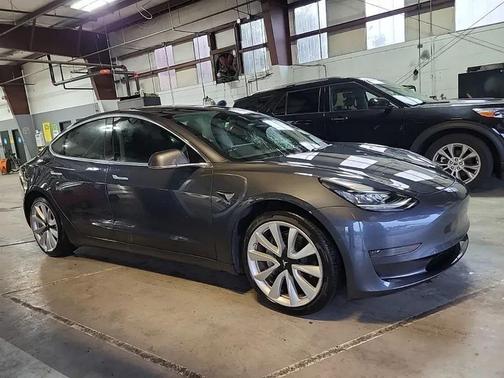 2020 Tesla Model 3 Standard Range Plus