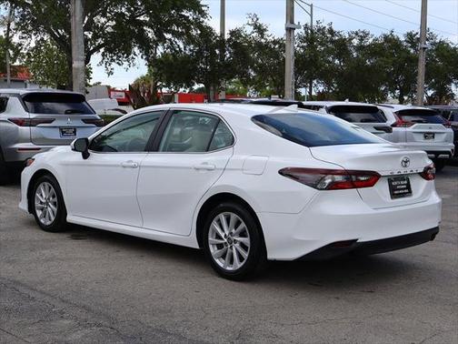 2022 Toyota Camry LE
