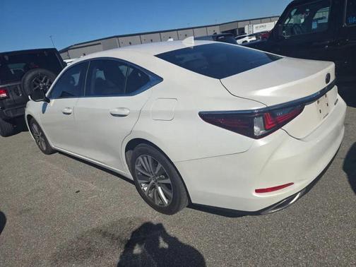 2020 Lexus ES 350 Base