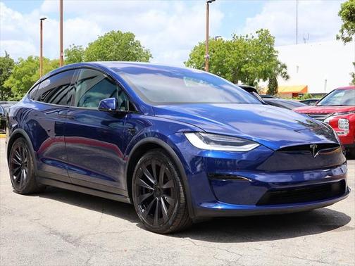 2022 Tesla Model X Plaid Tri Motor All-Wheel Drive