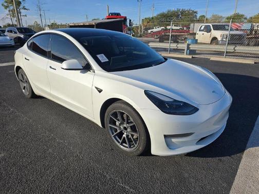 2023 Tesla Model 3 Standard Range