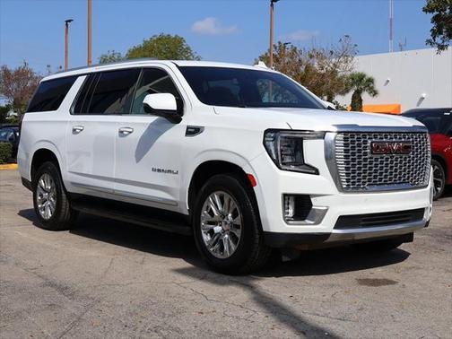 2023 GMC Yukon XL Denali
