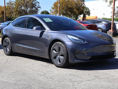 2018 Tesla Model 3 Mid Range