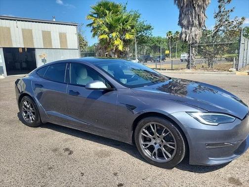 2022 Tesla Model S Base