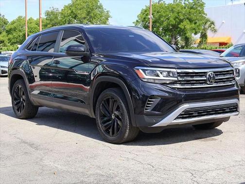 2023 Volkswagen Atlas Cross Sport 2.0T SE w/Technology