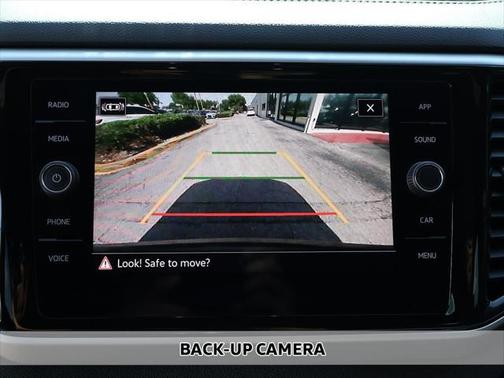 2023 Volkswagen Atlas Cross Sport 2.0T SE w/Technology