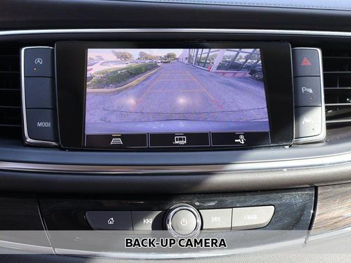 2023 Buick Enclave Essence FWD