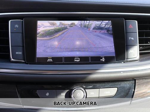 2023 Buick Enclave Essence FWD