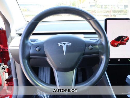 Red Multi-Coat 2018 Tesla Model 3 Long Range