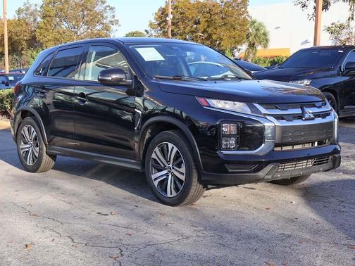 2024 Mitsubishi Outlander Sport SE