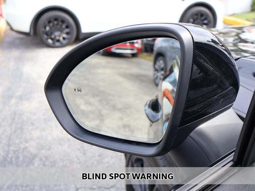 2023 Buick Envision Essence FWD