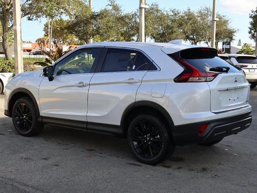 2026 Mitsubishi Eclipse Cross LE