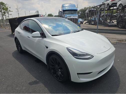 2022 Tesla Model Y Performance Dual Motor All-Wheel Drive