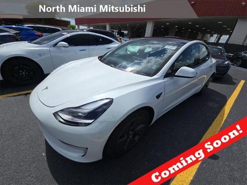 2021 Tesla Model 3 Standard Range Plus