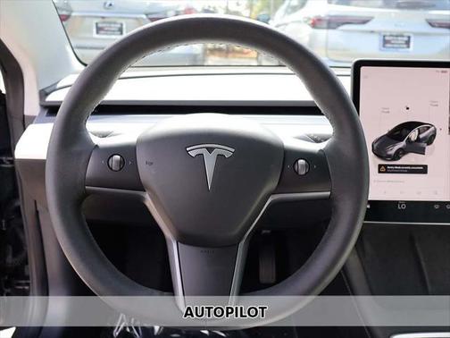 2023 Tesla Model 3 Standard Range